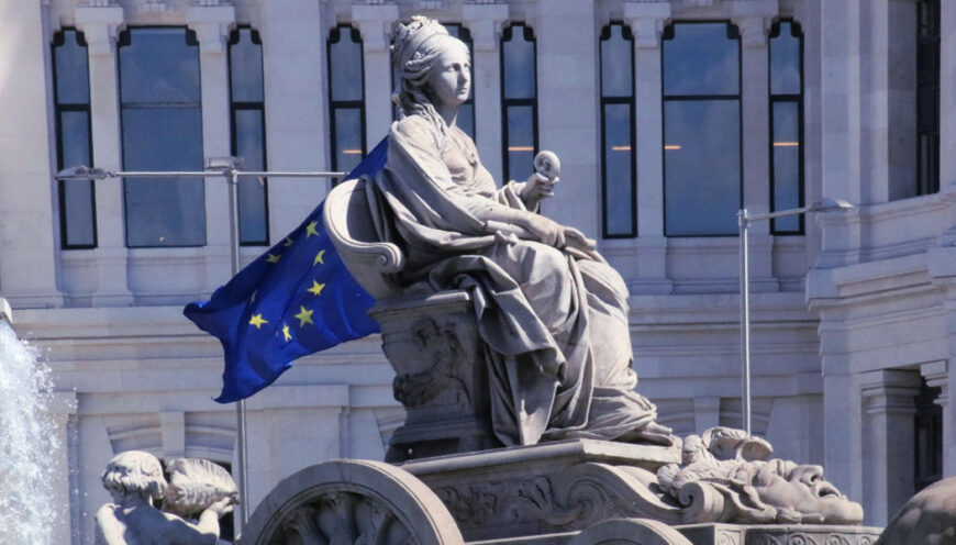 The role of EU law and policy in shaping the funding, organisation and delivery of social services